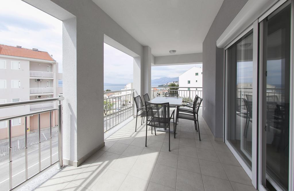 Apartments Villa Klara Baška Voda Kültér fotó